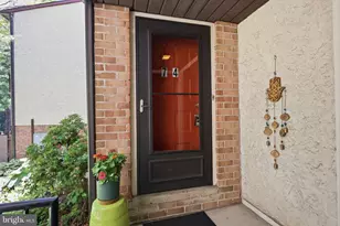 7 Aspen Way, Doylestown, PA 18901 - Photo 2