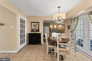 487 Cambridge Ln, Newtown, PA 18940 - Photo 10