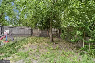 214 Washington St, Morrisville, PA 19067 - Photo 30