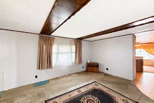 5510 Golden Dr, Morrisville, PA 19067 - Photo 20
