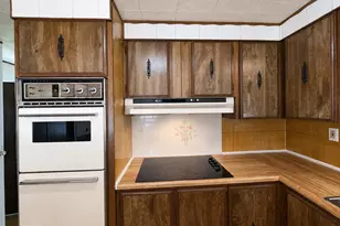 5510 Golden Dr, Morrisville, PA 19067 - Photo 24