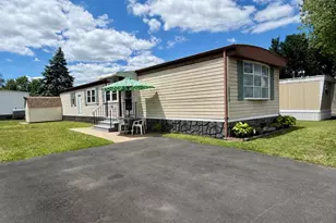 5510 Golden Dr, Morrisville, PA 19067 - Photo 8