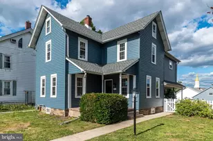 39 S 9th St, Quakertown, PA 18951 - Photo 2