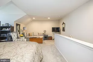 29 Shady Brook Dr, Langhorne, PA 19047 - Photo 32