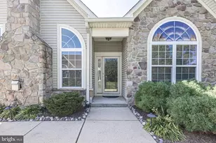 29 Shady Brook Dr, Langhorne, PA 19047 - Photo 4