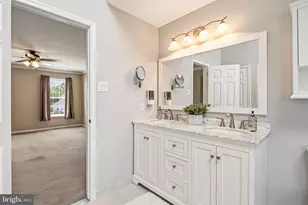 1415 Ridgewood Ln, Newtown, PA 18940 - Photo 32
