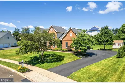 1415 Ridgewood Lane, Newtown, PA 18940 - Photo 2