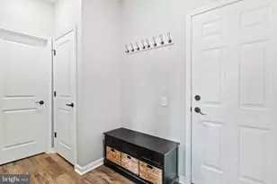 406 Tall Oaks Dr, Warminster, PA 18974 - Photo 38