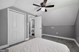 60 Pine Needle Rd, Levittown, PA 19056 - Photo 26