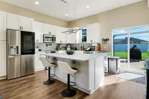 27 Bittersweet Rd, Levittown, PA 19057 - Photo 8