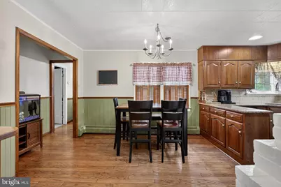 8 Marigold Circle, Levittown, PA 19054 - Photo 8