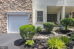 4529 Old Oak Rd, Doylestown, PA 18902 - Photo 2