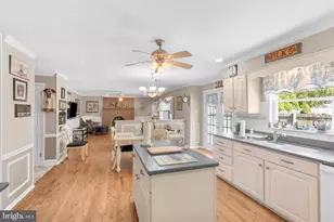 733 Birch Ave, Penndel, PA 19047 - Photo 6