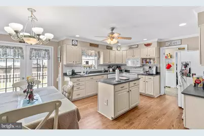 733 Birch Avenue, Penndel, PA 19047 - Photo 8