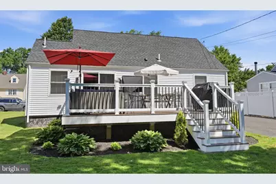 643 Hillcrest Avenue, Morrisville, PA 19067 - Photo 22