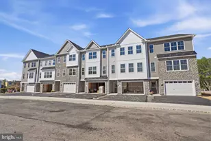102 Unami Way, Sellersville, PA 18960 - Photo 1