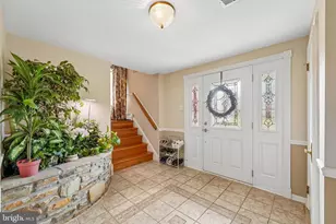 162 Walton Dr, Morrisville, PA 19067 - Photo 8