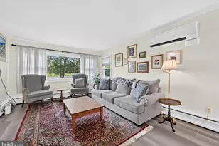 69 Upper Hilltop Rd, Yardley, PA 19067 - Photo 4