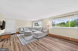 69 Upper Hilltop Rd, Yardley, PA 19067 - Photo 12