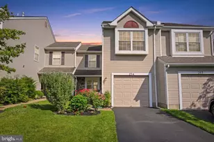 254 Sequoia Dr, Newtown, PA 18940 - Photo 1