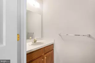 111 Fulgens Ct, Warrington, PA 18976 - Photo 12
