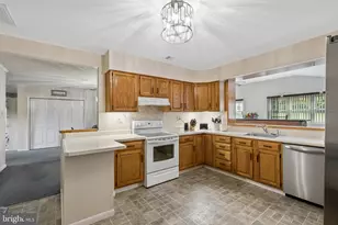 4674 Sunrise Ave, Bensalem, PA 19020 - Photo 14