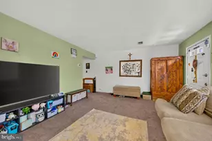 85 Stonegate Village, Quakertown, PA 18951 - Photo 8