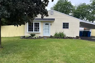 19 Goodturn Rd, Levittown, PA 19057 - Photo 1