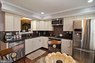 4590 Louise St Claire Dr, Doylestown, PA 18902 - Photo 8