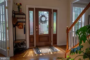 4502 Scenic View Cir, Doylestown, PA 18902 - Photo 6