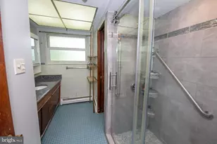 519 Parkvale Ave, Langhorne, PA 19047 - Photo 42
