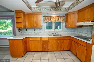 519 Parkvale Ave, Langhorne, PA 19047 - Photo 60