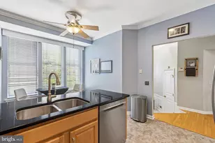 15 Charter Oak Ct, Doylestown, PA 18901 - Photo 10