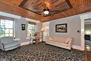381 Holland Rd, Holland, PA 18966 - Photo 8