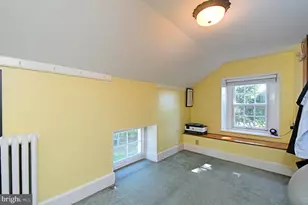 381 Holland Rd, Holland, PA 18966 - Photo 36