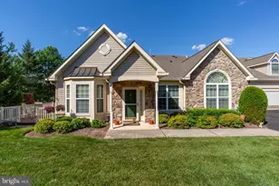23 Fairway Dr, Warminster, PA 18974 - Photo 1