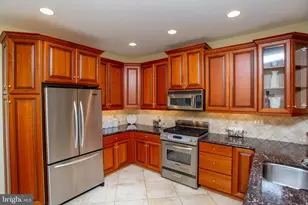 23 Fairway Dr, Warminster, PA 18974 - Photo 14