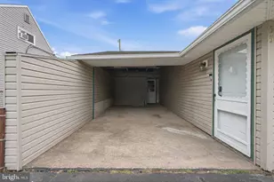 55 Nature Ln, Levittown, PA 19054 - Photo 22