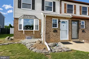 5161 Euston Ct, Bensalem, PA 19020 - Photo 2
