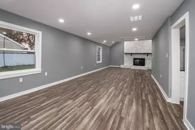 43 Northpark Drive, Levittown, PA 19054 - Photo 4