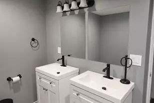 43 Northpark Dr, Levittown, PA 19054 - Photo 22