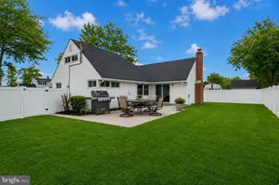43 Northpark Dr, Levittown, PA 19054 - Photo 14