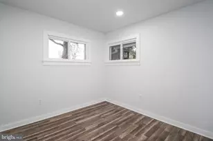 43 Northpark Dr, Levittown, PA 19054 - Photo 24