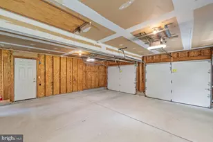 1400 Buck Hill Dr, Southampton, PA 18966 - Photo 36