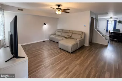 4936 Oxford Court, Bensalem, PA 19020 - Photo 4