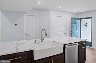 212 Rumford Ct, Newtown, PA 18940 - Photo 4