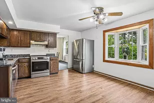 730 Fairbridge Dr, Fairless Hills, PA 19030 - Photo 24