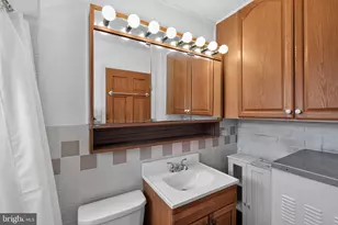 17 Idolstone Rd, Levittown, PA 19057 - Photo 12