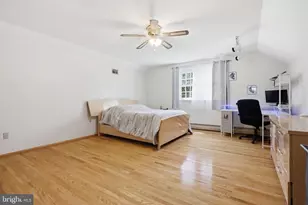 77 Cameron Dr, Holland, PA 18966 - Photo 36