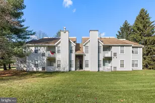 1102 Diamond Dr, Newtown, PA 18940 - Photo 24